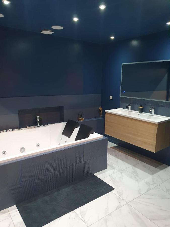 La Suite - Loft Spa Tavernes Extérieur photo